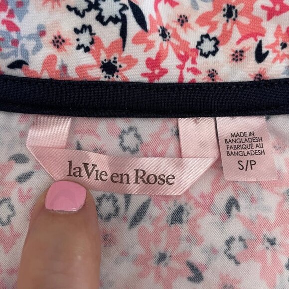 la Vie en Rose SS w Frill Button Down Floral Print Poly Pajama Top Wht P… - Picture 7 of 9